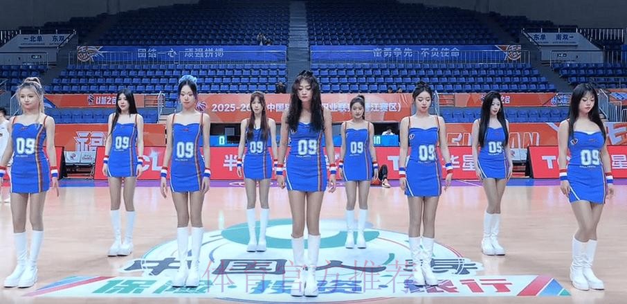 福建男篮啦啦队分享舞蹈：旋律一响，属于金碟豹的DNA马上觉醒